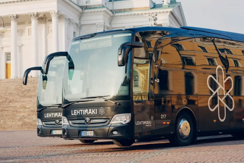 Lehtimäki Tilausajot yhteistyöhön 2 lehtimaki tilausajot kalusto